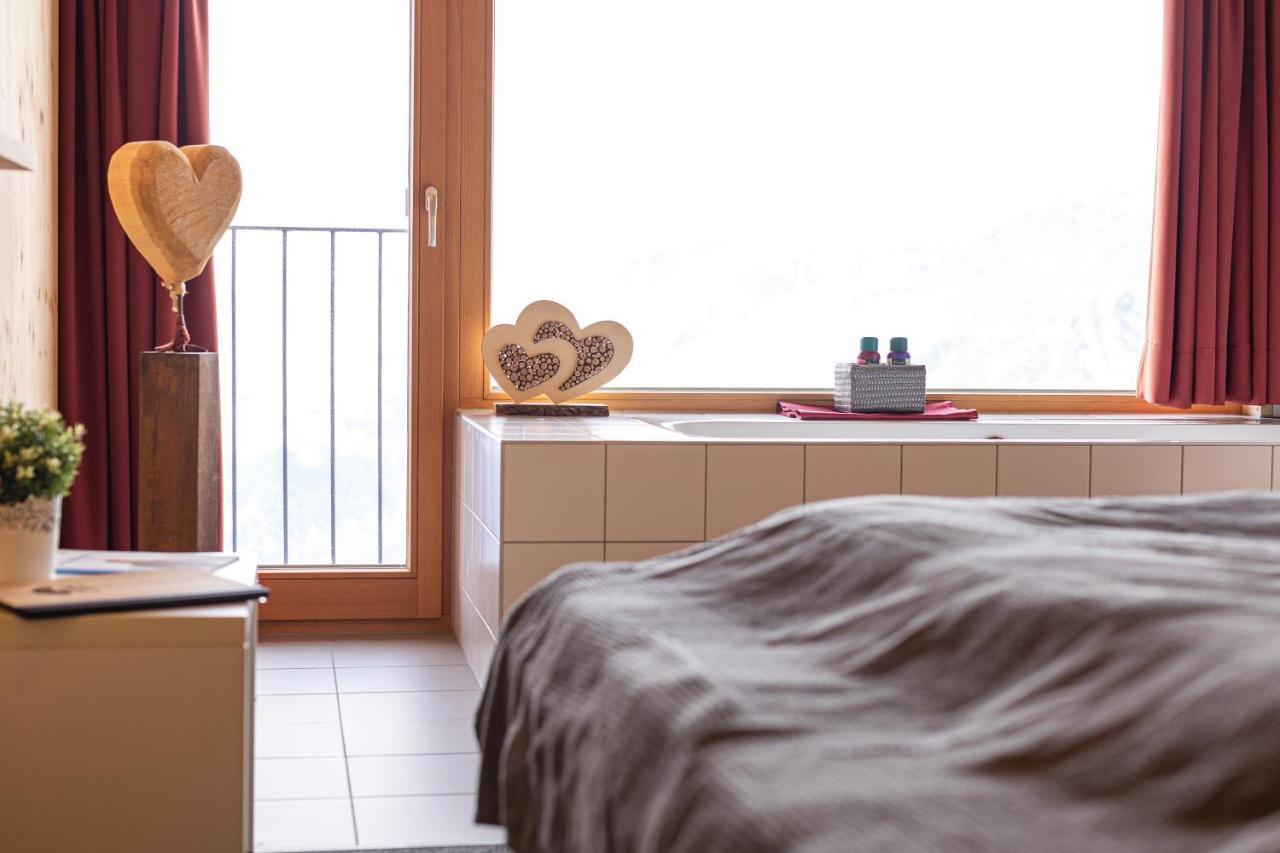 Venet Gipfelhütte Hotel Zams Kültér fotó